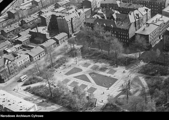 Chorzów. Plac Mickiewicza. Rok 1974