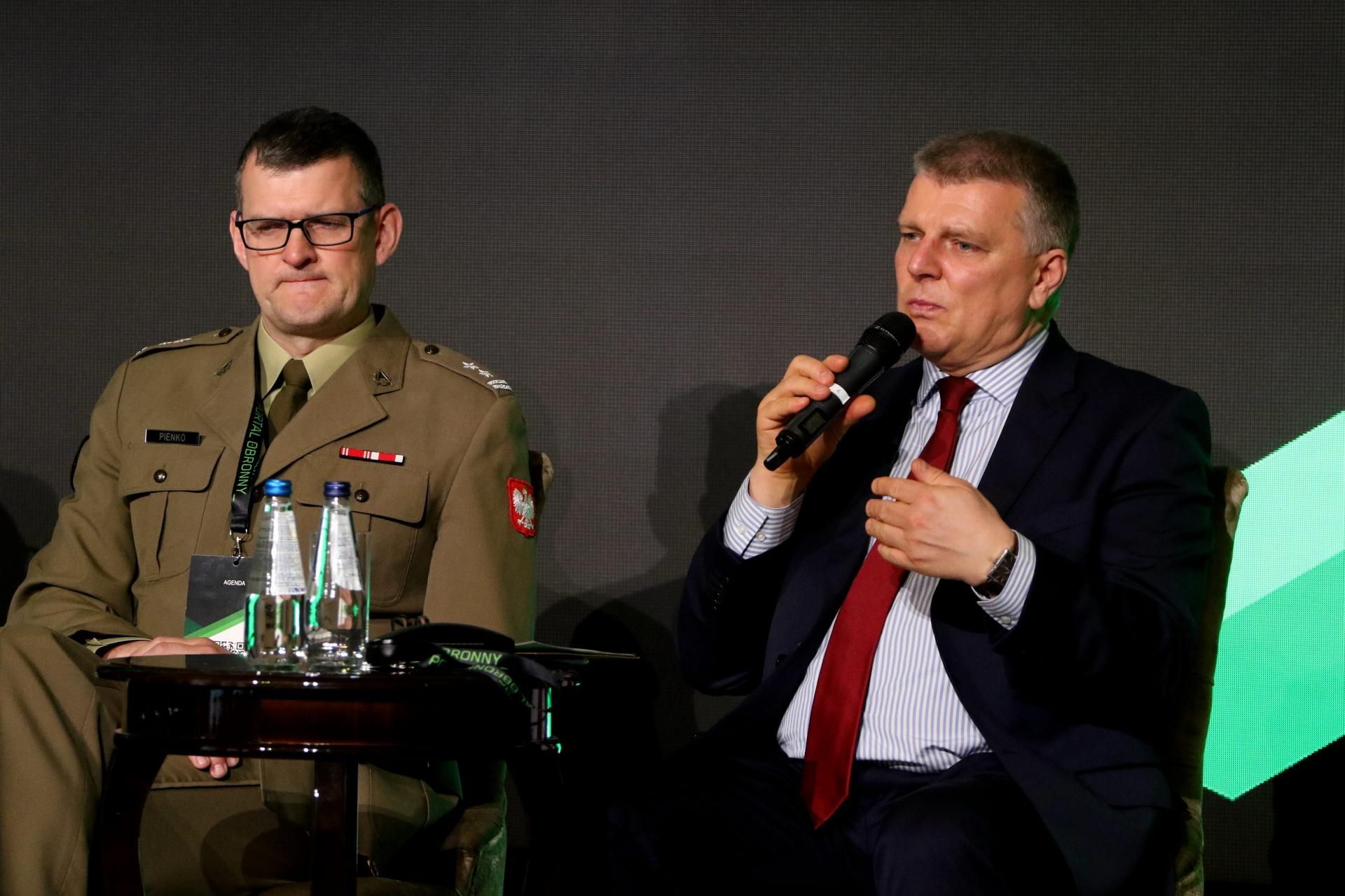 Budowle ochronne jako kluczowy element systemu. Nie tylko kwestie  techniczne i prawne