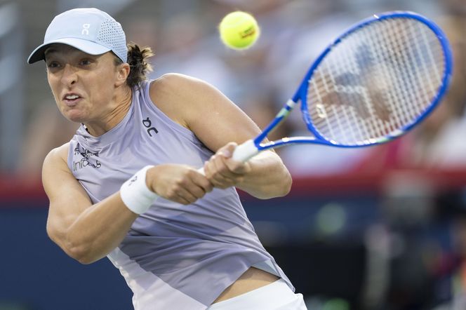 Iga Świątek - Amanda Anisimova RELACJA NA ŻYWO z WTA Finals [WYNIK]