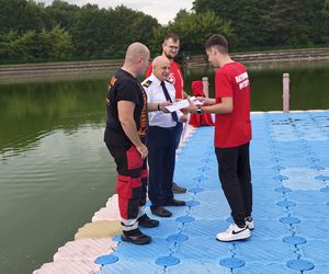 12 nowych ratowników wodnych zasiliło szeregi WOPR RADOM