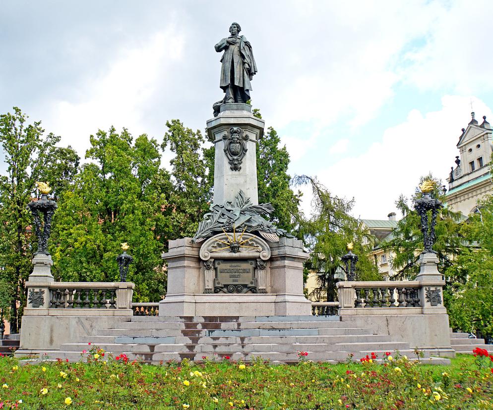 Pomnik Mickiewicza w Warszawie