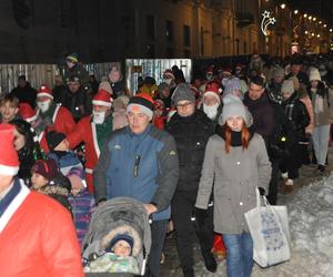 Parada Mikołajów i odpalenie choinki świątecznej w Kielcach