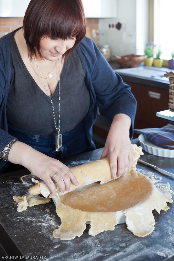 Tarta z warzywami, szynką i serem owczym