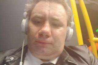 Chłopaki do wzięcia: Motyl przeszedł mocną metamorfozę! Poznalibyście go na ulicy?!