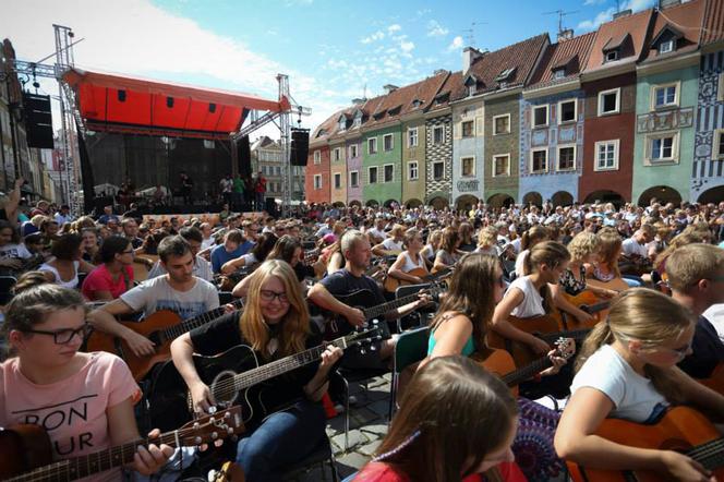 Don't worry, be happy... w Poznaniu! Posłuchaj, jak było na gitarowym happeningu [AUDIO]