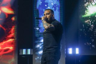 Polski raper poszukiwany listem gończym. Interpol wydał czerwoną notę