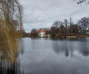 To „mała Wenecja” w woj. lubelskim. Słynie z wyjątkowej tradycji