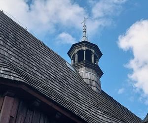 Kościół parafialny pw. Matki Bożej Częstochowskiej w Radkowicach
