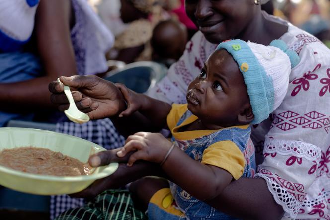 „Odsetek śmiertelności okołoporodowej jest duży”. Tak wygląda los dzieci i mam w Senegalu