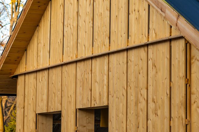 Odbudowa domków fińskich na Polu Mokotowskim