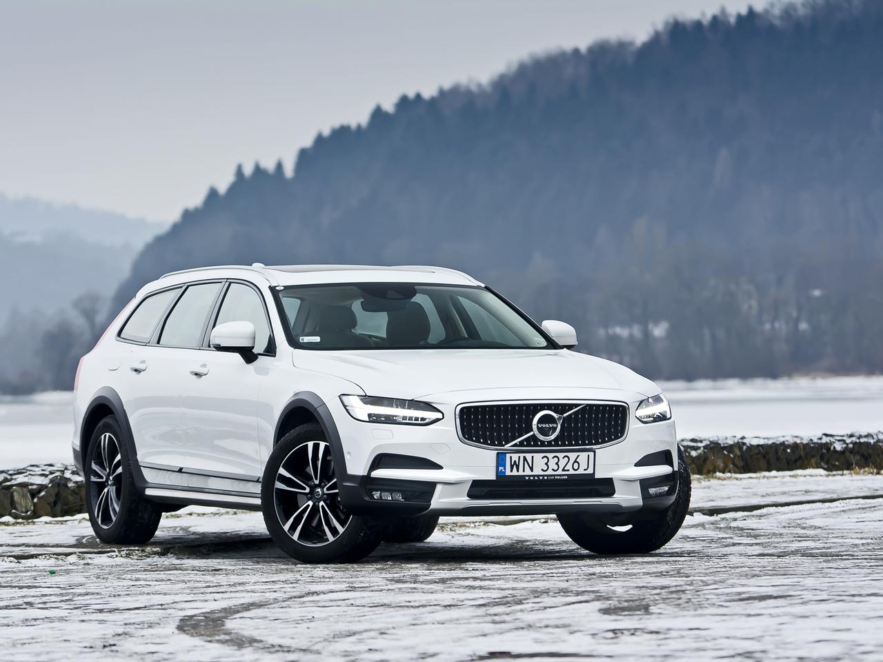 Volvo V90 Cross Country