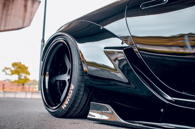 Lexus LC 500 po tuningu Liberty Walk