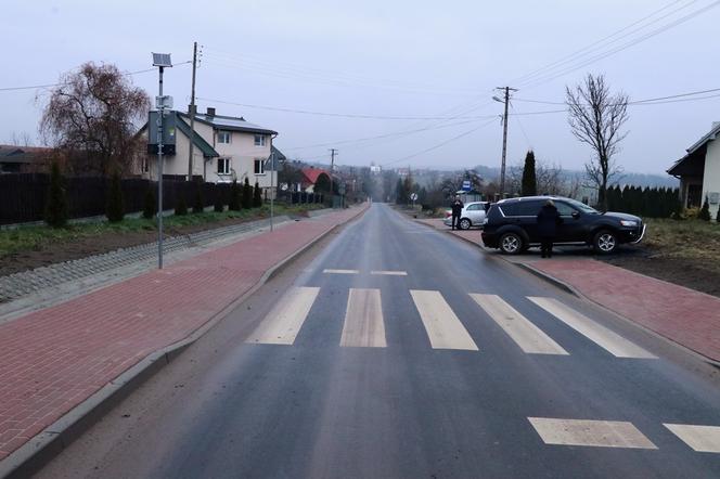 Wyremontowano kolejne odcinki dróg w powiecie kieleckim