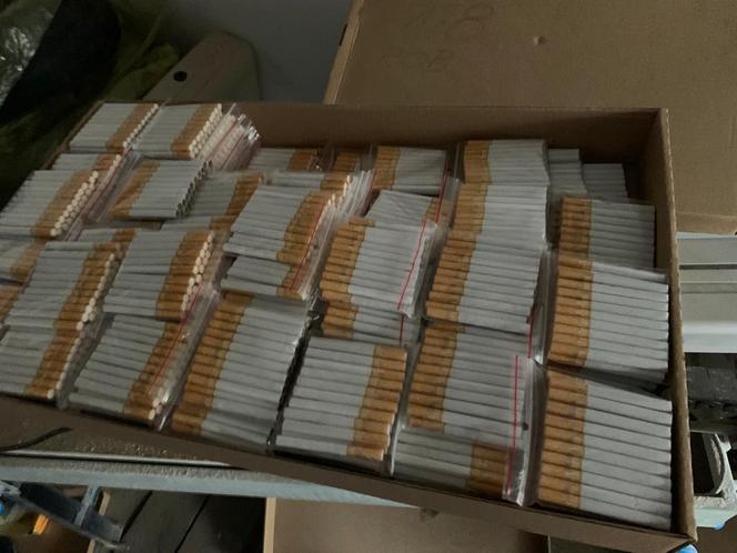 Policja zarekwirowała nielegalne papierosy i krajankę tytoniową