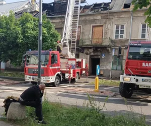 9 osób ewakuowanych po pożarze kamienicy na ul. Reja w Radomiu [AKTUALIZACJA]