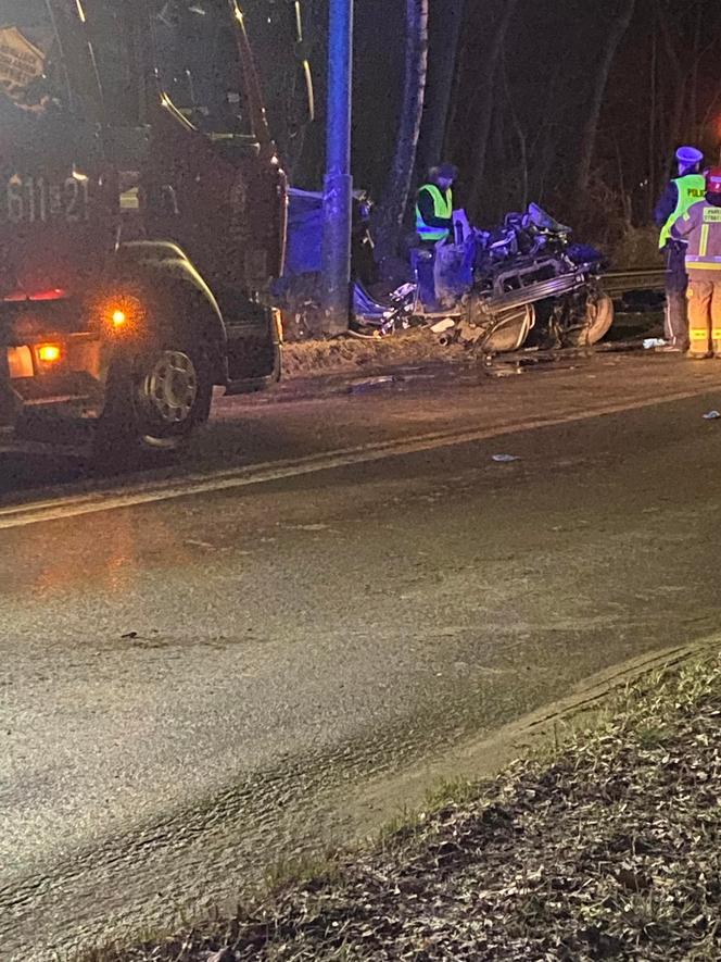 Tragiczny wypadek w Sosnowcu. Nie żyje pasażer 