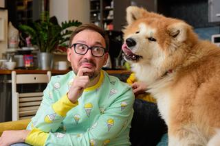 Nowy Mariusz Kozak w Gogglebox. Przed telewizorem! Przeszedł totalną metamorfozę! Mówi o zmianach 