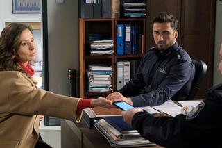 M jak miłość odc. 1736. Staszek (Sławomir Holland), Rafał (Jakub Kucner), Ewa Kalinowska (Anna Kerth)