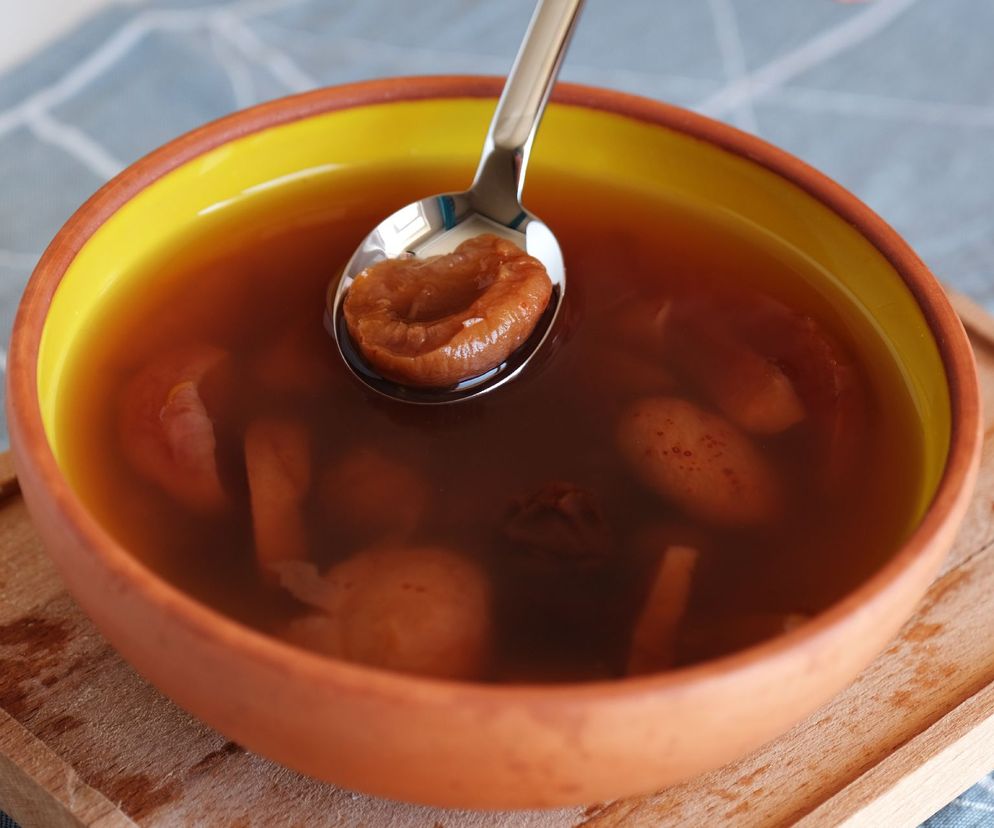 Wigilijna zupa owocowa z suszonych owoców