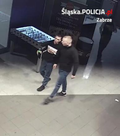 Groźni przestępcy z Zabrza Pobili 30-latka, policja prosi o pomoc w ich schwytaniu