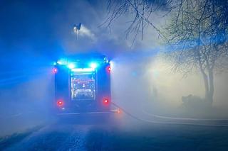 Koszmar w Kozłówku. W ogniu zginęła 30-letnia kobieta. Dwoje dzieci trafiło do szpitala