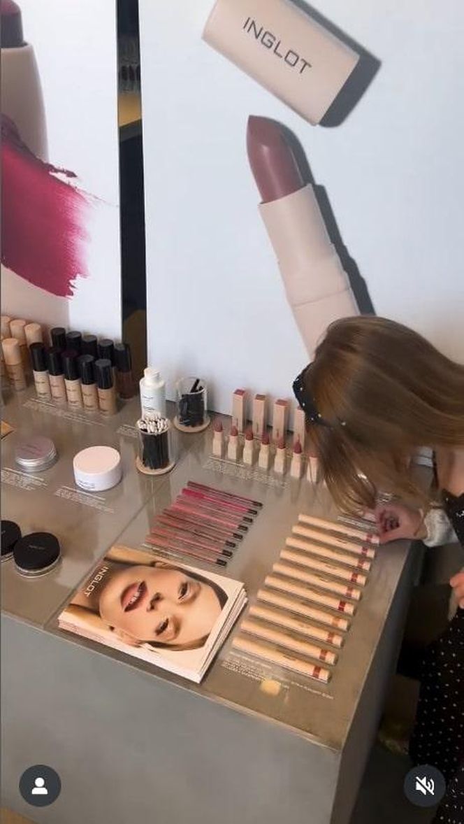 Weronika Rosati bryluje na zagranicznym wydarzeniu. Co za stylizacja!