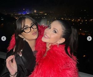 Roksana Węgiel, Julia Antoszkiewicz