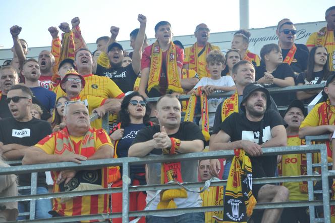 Korona Kielce - Cracovia. Zdjęcia kibiców podczas meczu. 10 sierpnia 2024