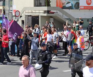 Ulicami Lublina przeszedł VI Marsz Równości! Zobacz zdjęcia