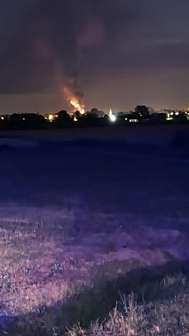 Wielkopolskie/ Gaszenie hałdy odpadów w Rawiczu może potrwać jeszcze kilkanaście godzin