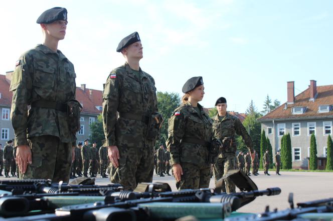 Przysięga wojskowa w dobie pandemii z ograniczoną liczba gości