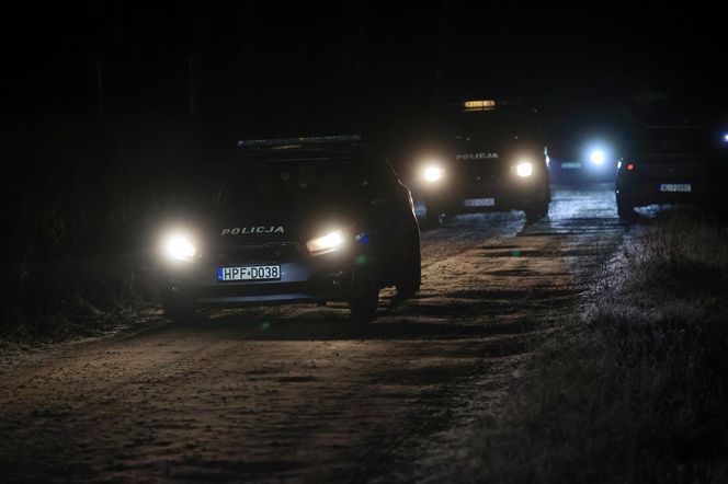 Policjanci pod domem Zbigniewa Ziobry