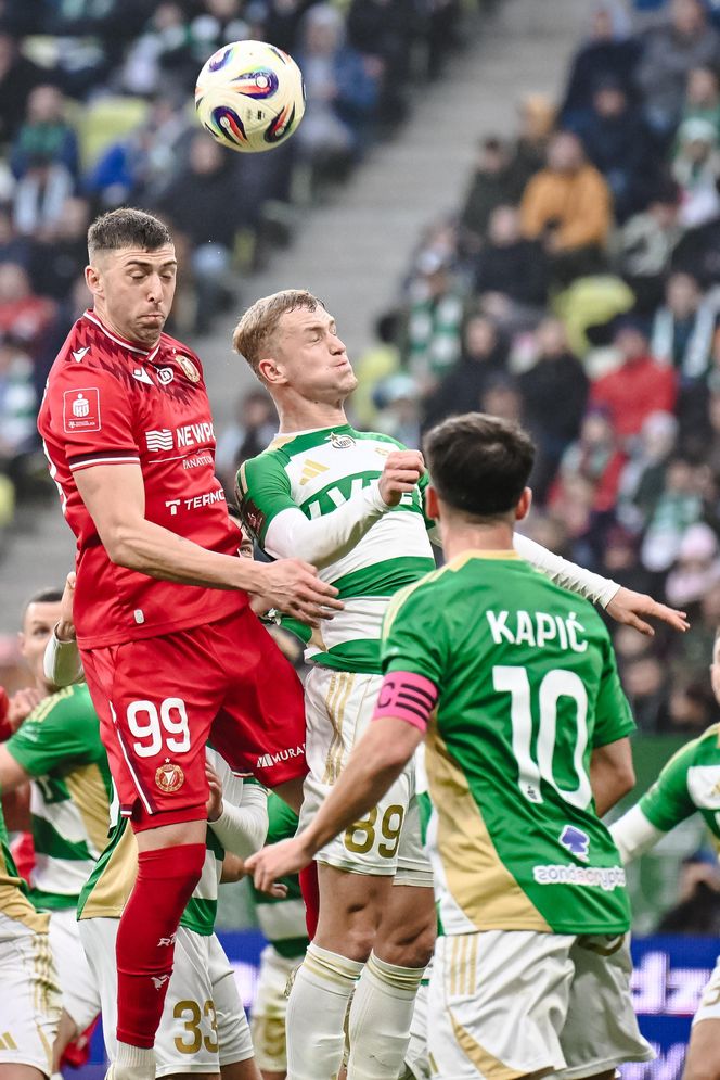 Lechia Gdańsk - Widzew Łódź: Zdjęcia kibiców z meczu 15. kolejki PKO BP Ekstraklasy