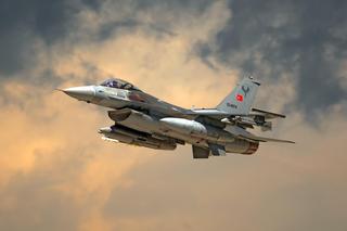 Turcja opóźnia ratyfikację Szwecji do NATO. Chce sprzedaży myśliwców F-16