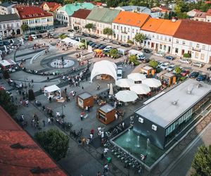 Który rynek w wojewódzkie łódzkim jest najładniejszy? Zapytaliśmy sztuczną inteligencję!