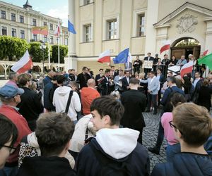 Wiec zwolenników Rafała Trzaskowskiego w Lesznie 