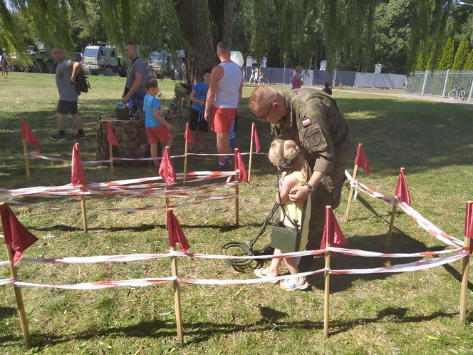 Zobacz zdjęcia z Pikniku Wojskowego z okazji święta 18. Batalionu Dowodzenia w Siedlcach