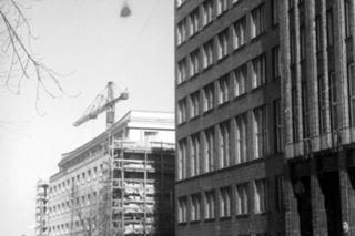 Zniszczona i odbudowywana Warszawa