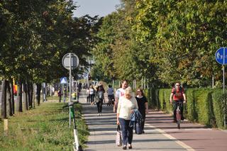 Złota polska jesień w Kielcach. Piękna pogoda idealna na spacer