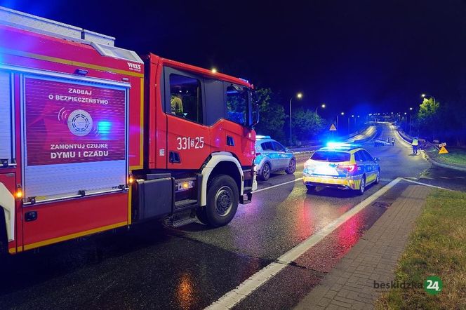 Wypadek BMW w Bielsku-Białej. Pasażerka w krytycznym stanie. Zdecydowała brawura