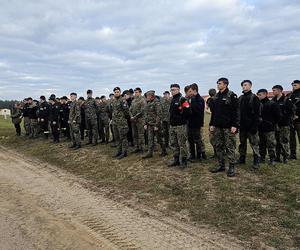 Uczniowie klas mundurowych rywalizują na poligonie drawskim 