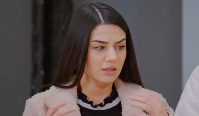 Bahar i Cavidan postanawiają zabić Hulyę.