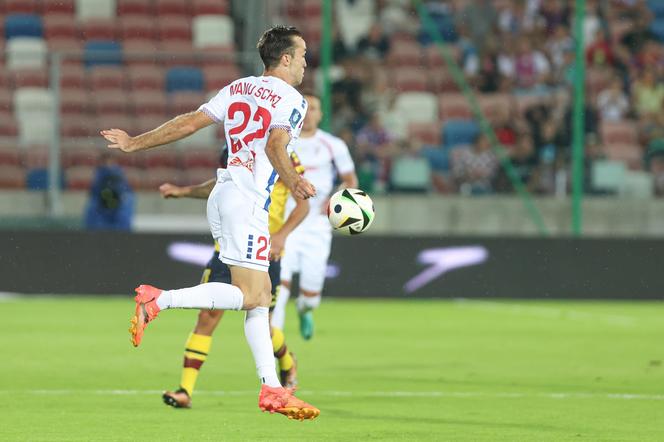 Górnik Zabrze wygrywa z Pogonią Szczecin. Na trybunach zasiadło blisko 19 tys. kibiców