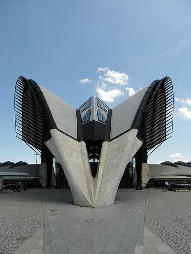 Santiago Calatrava: współczesna architektura i nowoczesny dworzec