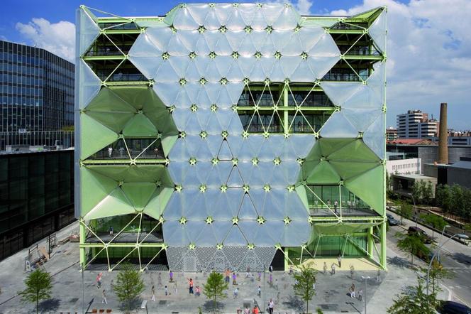 Media-ICT hiszpańskiej pracowni Cloud 9 -  najlepszy budynek świata 2011
