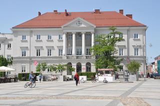 Kielecki rynek już niedługo przejdzie metamorfozę. Ogródki gastronomiczne tylko do końca miesiąca