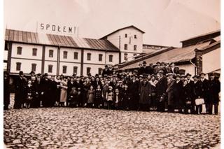 Jedno z pierwszych zdjęć Społem Kielce - z 1920 roku