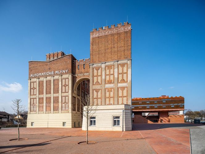 GAMPA i Przestrzeń Publiczna Młynów Automatycznych. Pardubice / Šépka architekti
