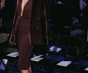 Pierwszy raz i od razu hit! Kożuchowska olśniła w bordowej kreacji