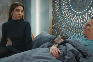 M jak miłość odcinek 1871 ostatni - finał sezonu. Aneta (Ilona Janyst), Olek (Maurycy Popiel) 